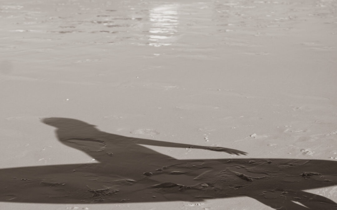 Surfer tout en protégeant les plages